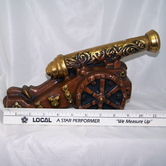 VTG Ezra Brooks 1969 Cannon Whiskey Decanter - Picture 8 of 9